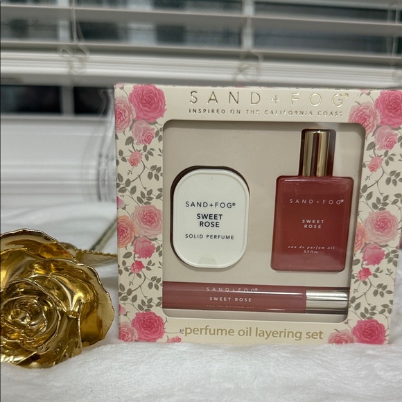 Sand + Fog Other - SAND + FOG Sweet Rose body Oil Layering Set